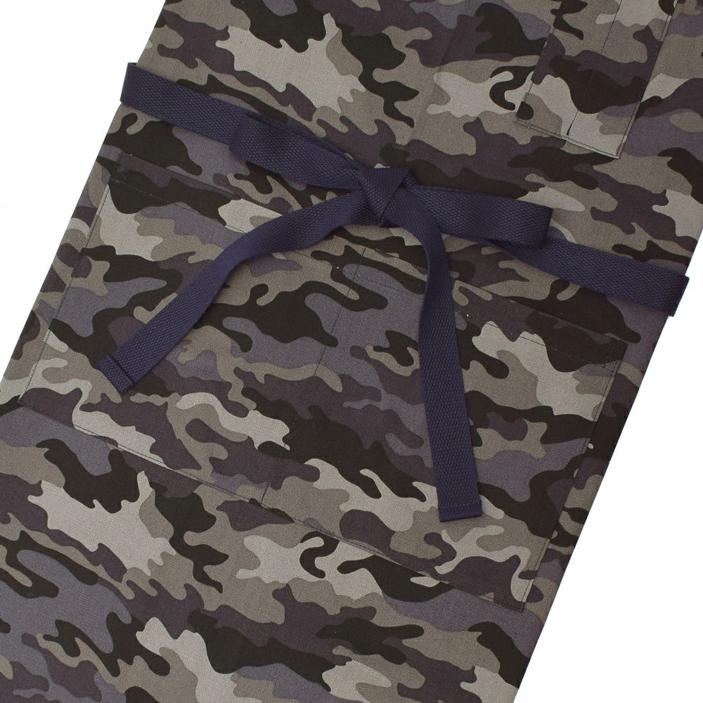 エプロン(150～フリーサイズ)三角巾付き 迷彩・グレー | 三角巾